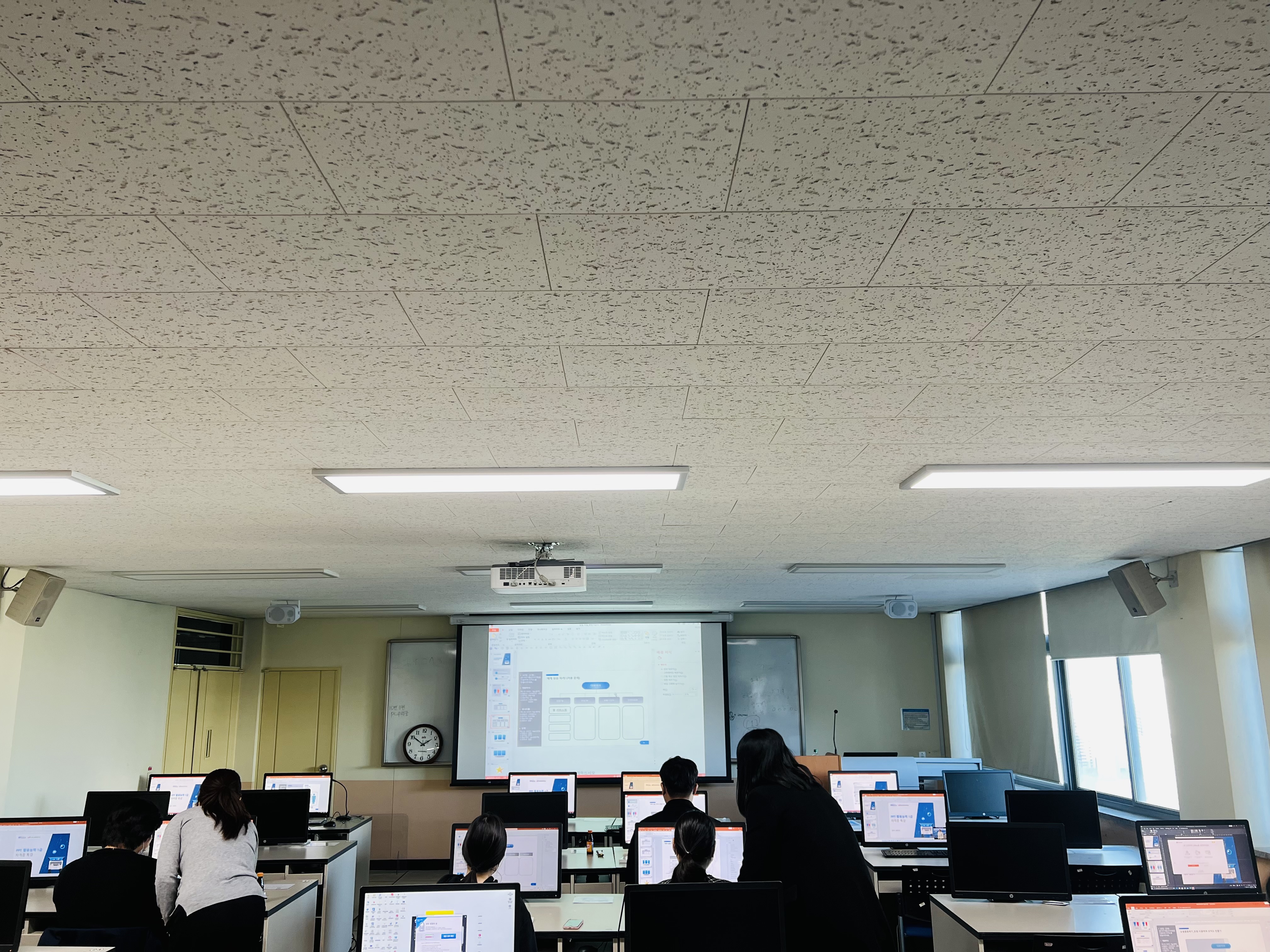 KakaoTalk_20221121_160437886.jpg